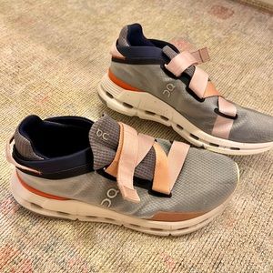 On cloud women’s tennis shoes